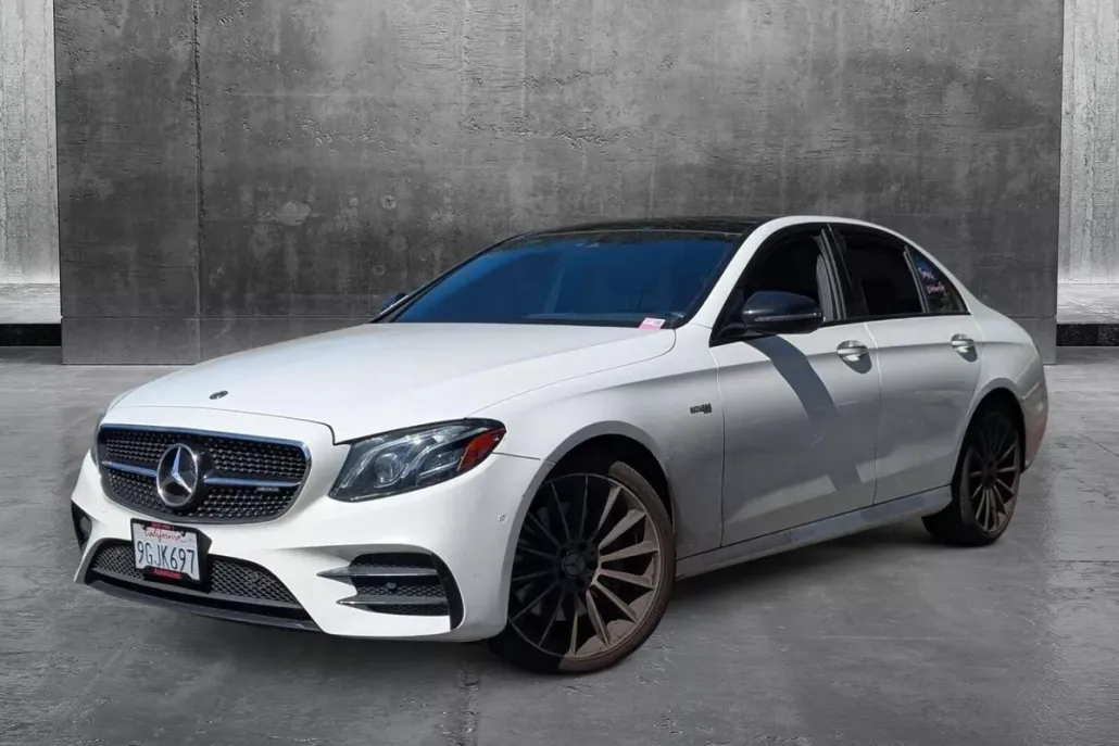2018 Mercedes Benz E AMG 43 4MATIC Sedan photo 1