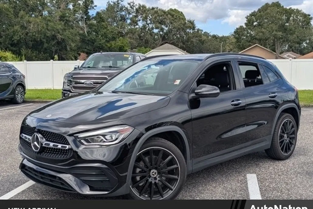 2023 Mercedes Benz GLA 250 photo 1