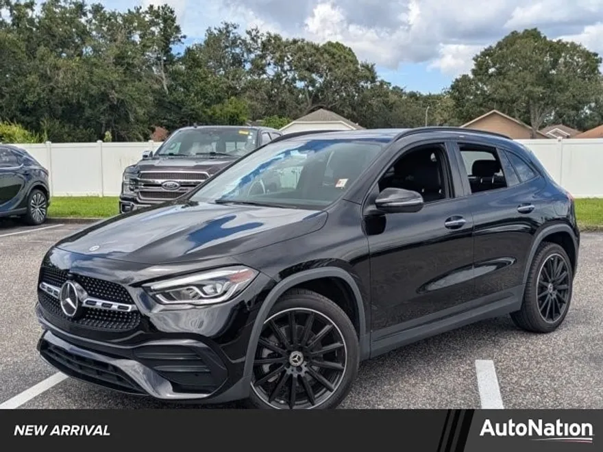 2023 Mercedes Benz GLA 250 photo 1