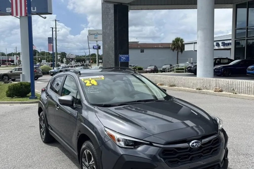 2024 Subaru Crosstrek Premium photo 1