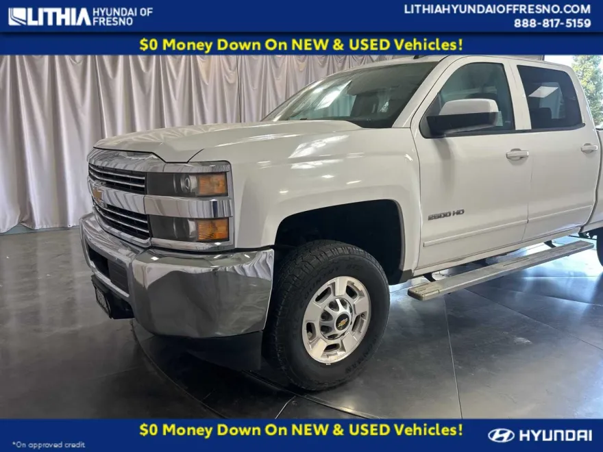 2015 Chevrolet Silverado 2500HD LT photo 1