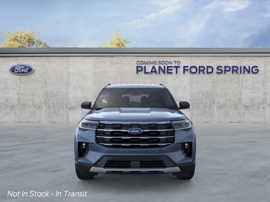 2025 Ford Explorer photo 1