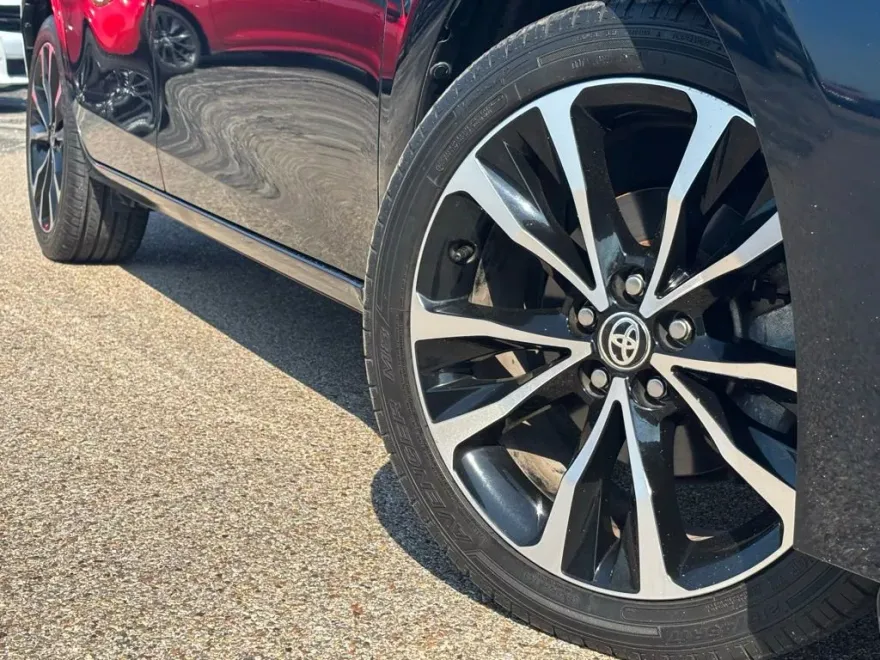 2017 Toyota Corolla XLE XSE Special Edition photo 1