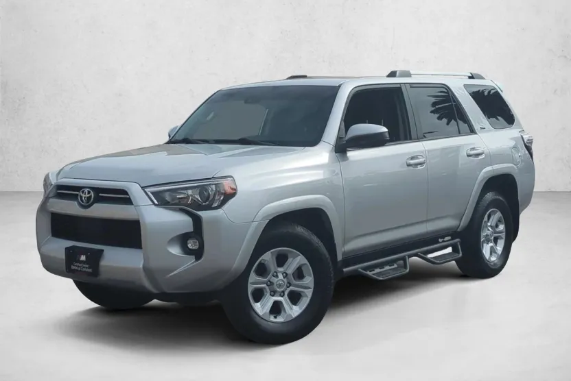 2022 Toyota 4Runner SR5 photo 1