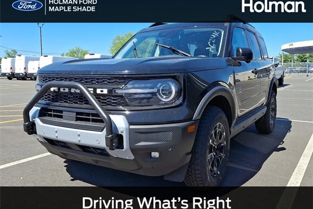 2025 Ford Bronco Sport Outer Banks photo 1