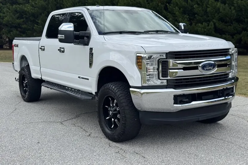 2018 Ford F-250 XLT photo 1