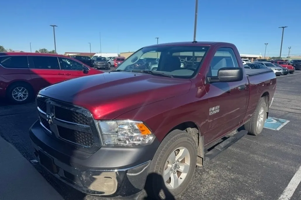 2016 Ram 1500 Tradesman photo 1