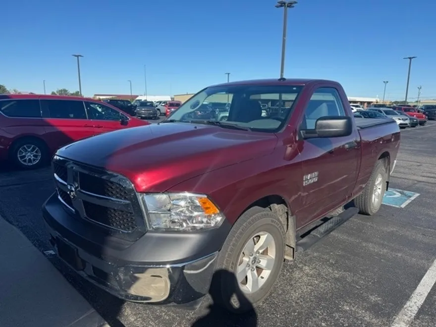 2016 Ram 1500 Tradesman photo 1