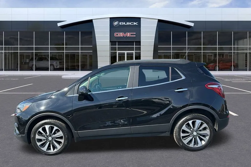 2022 Buick Encore Preferred photo 1