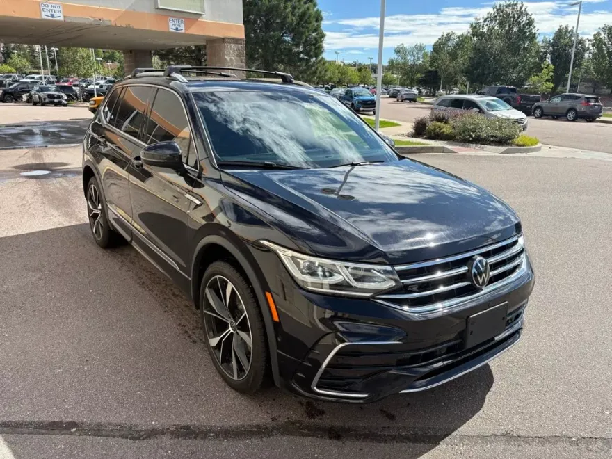 2024 Volkswagen Tiguan SEL R-Line Black photo 1