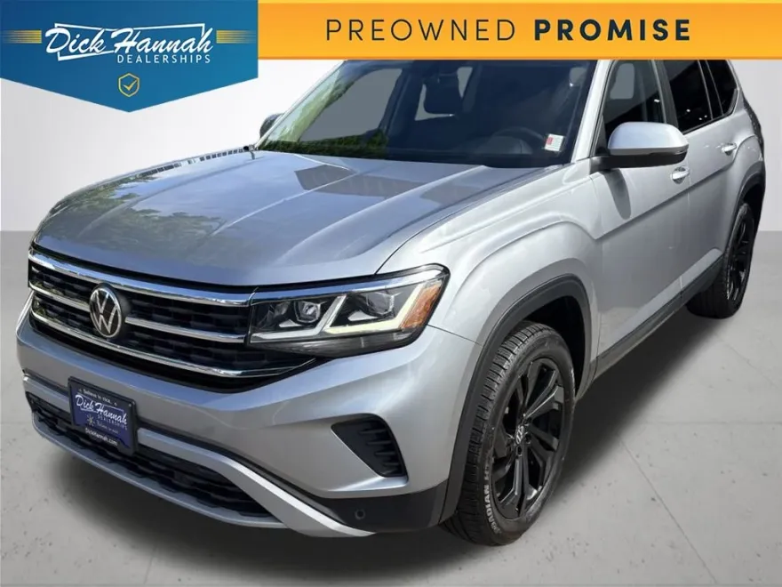 2022 Volkswagen Atlas SE Technology photo 1