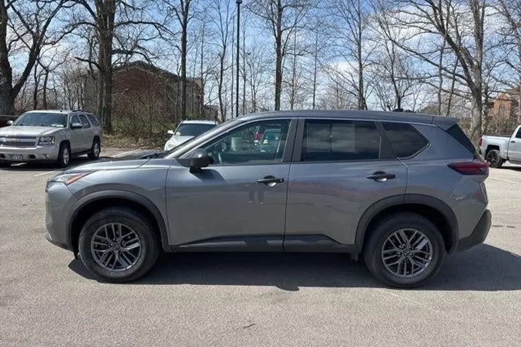 2023 Nissan Rogue S photo 1