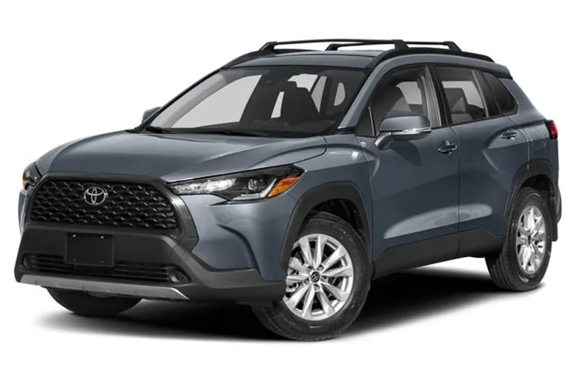 2022 Toyota Corolla Cross LE photo 1