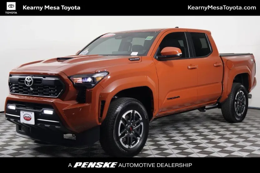 2025 Toyota Tacoma TRD Sport photo 1