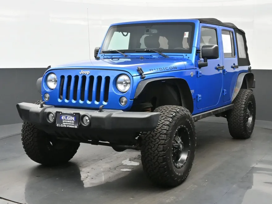 2015 Jeep Wrangler Unlimited Rubicon photo 1