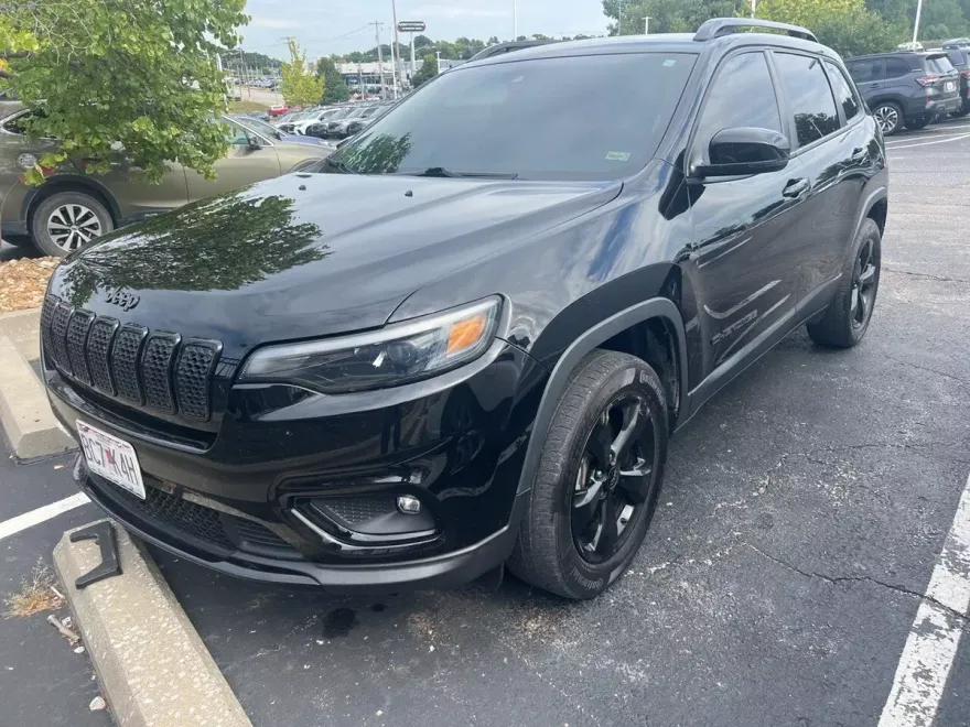 2021 Jeep Cherokee Altitude photo 1