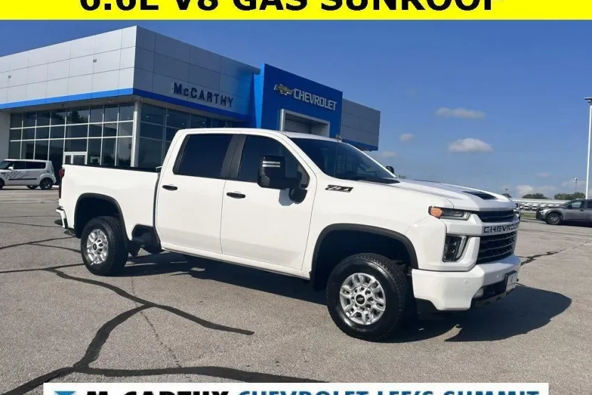 2022 Chevrolet Silverado 2500HD LT photo 1
