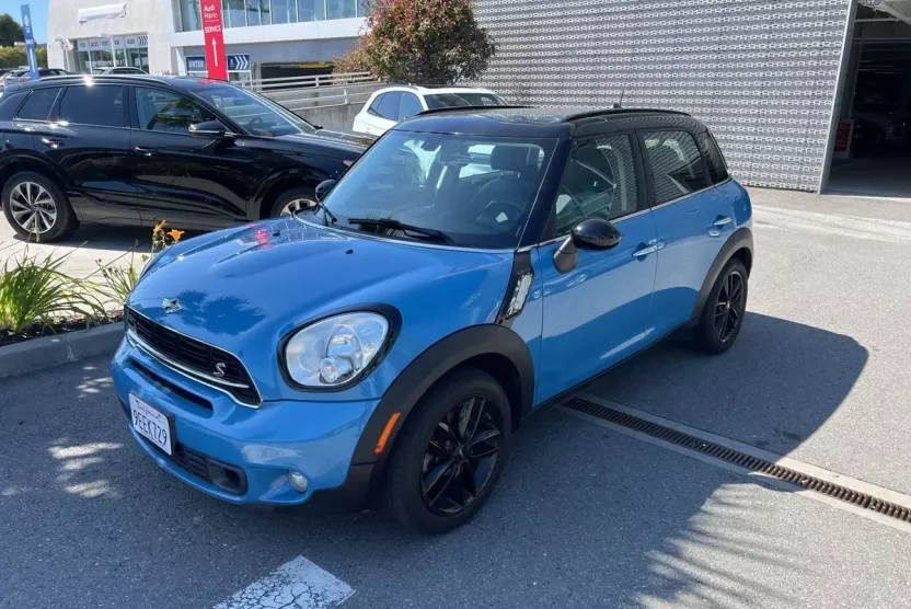 2016 Mini Countryman S photo 1
