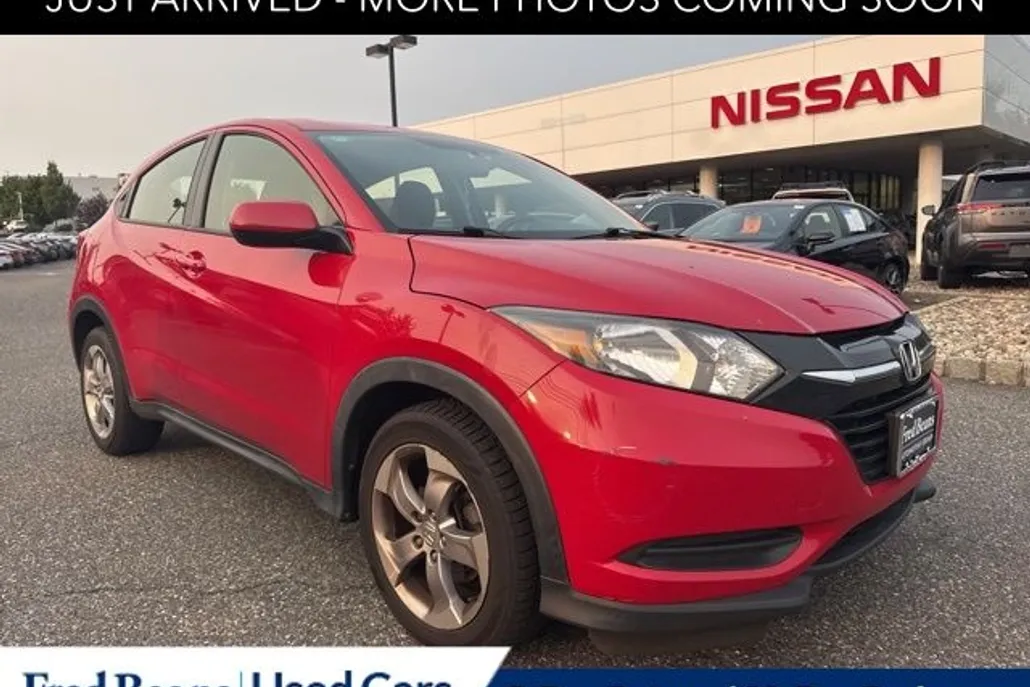 2018 Honda HR-V LX photo 1