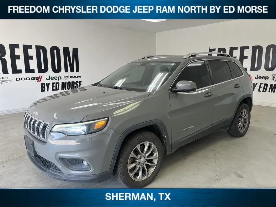 2019 Jeep Cherokee Latitude photo 1