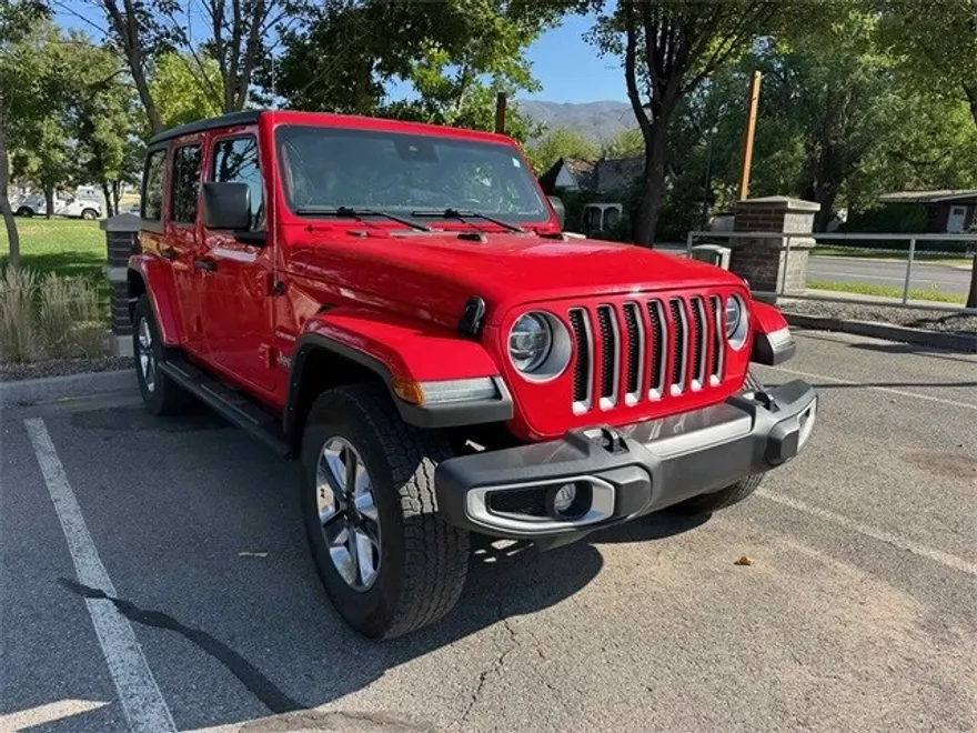 2022 Jeep Wrangler Unlimited Sahara photo 1