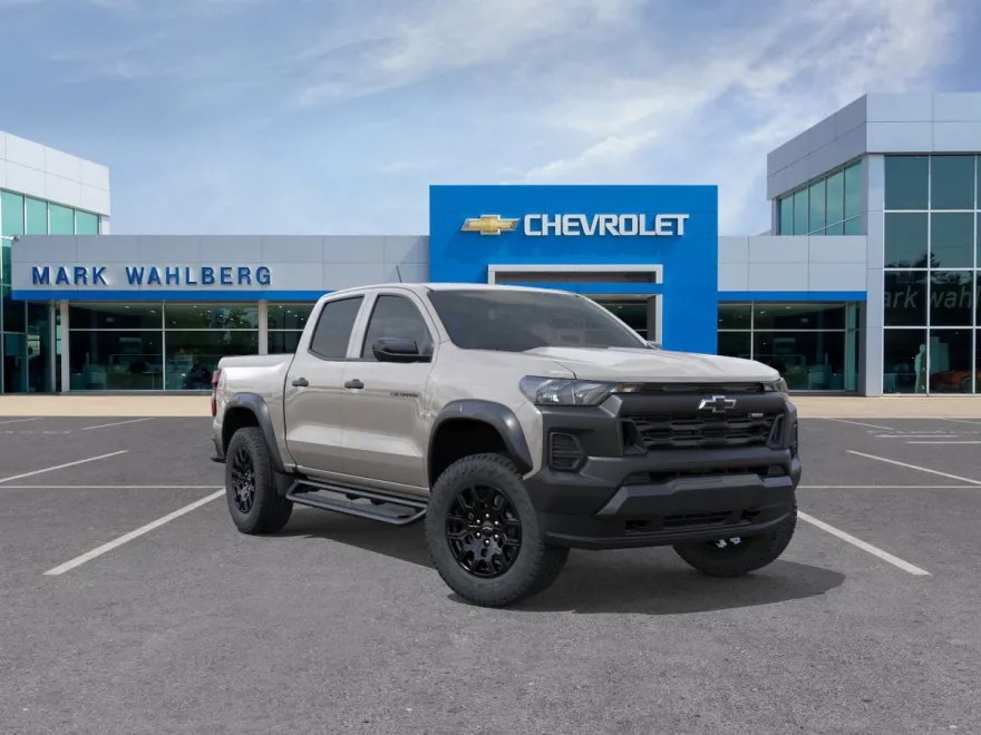 2026 Chevrolet Colorado Trail Boss photo 1