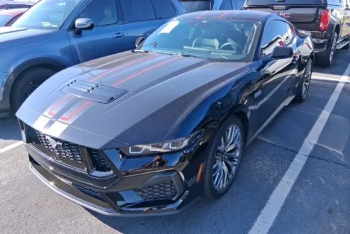 2025 Ford Mustang GT Premium photo 3