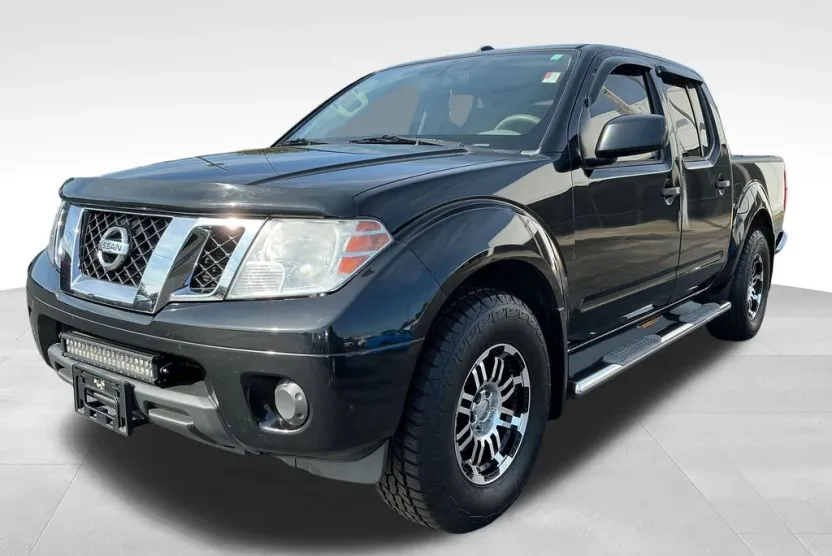 2017 Nissan Frontier SV photo 1