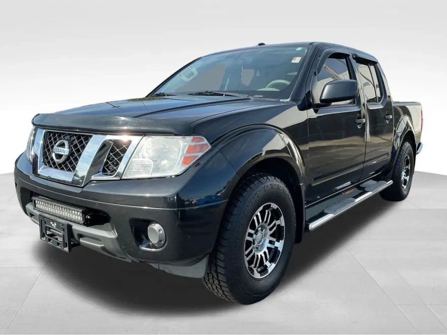 2017 Nissan Frontier SV photo 1