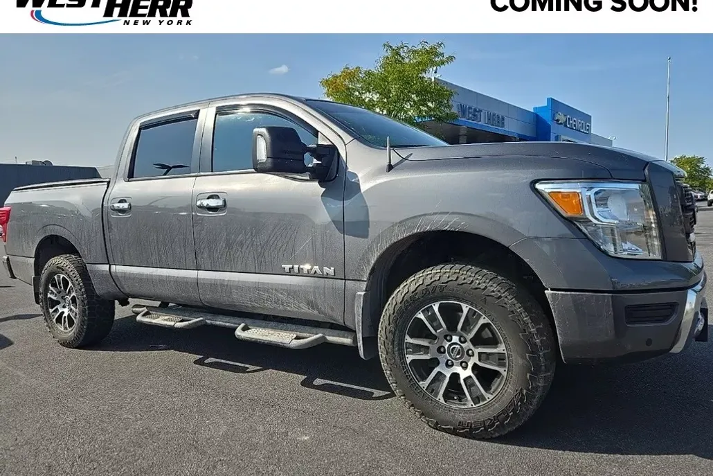 2021 Nissan Titan SV photo 1