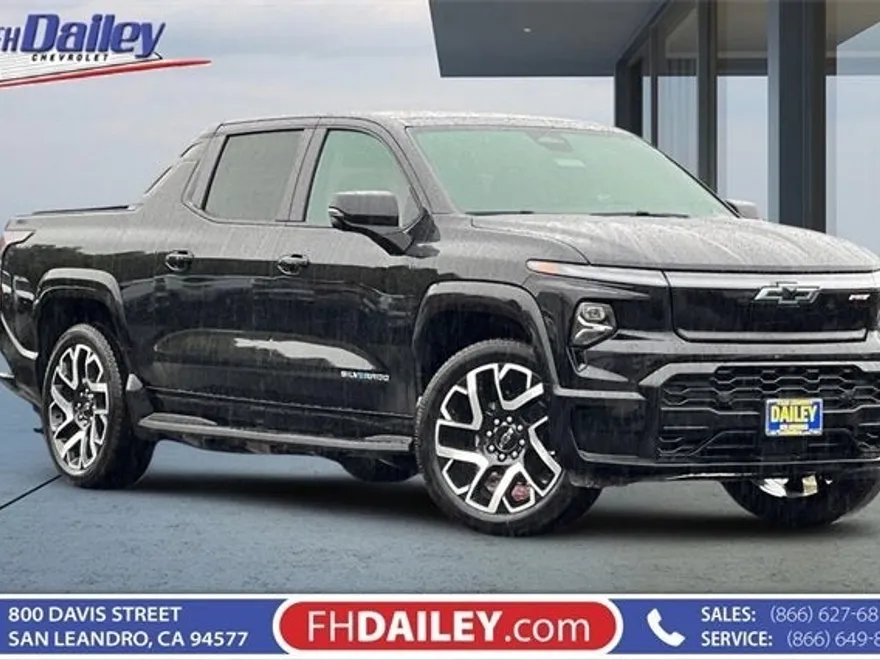 2024 Chevrolet Silverado EV RST photo 1