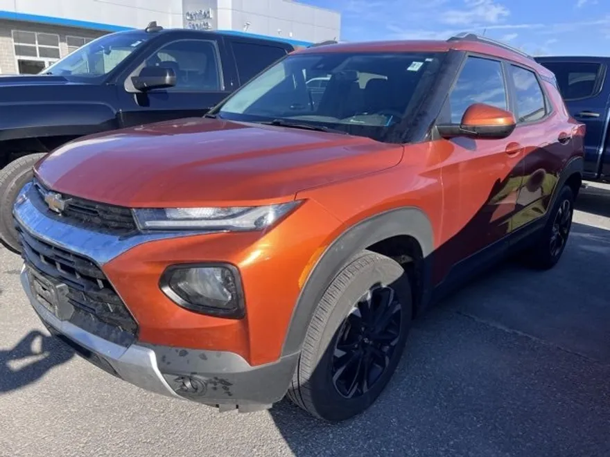 2022 Chevrolet Trailblazer LT photo 1