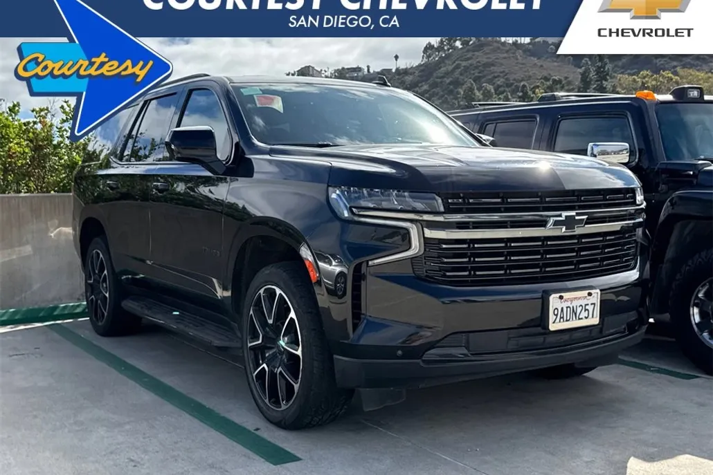 2022 Chevrolet Tahoe RST photo 1