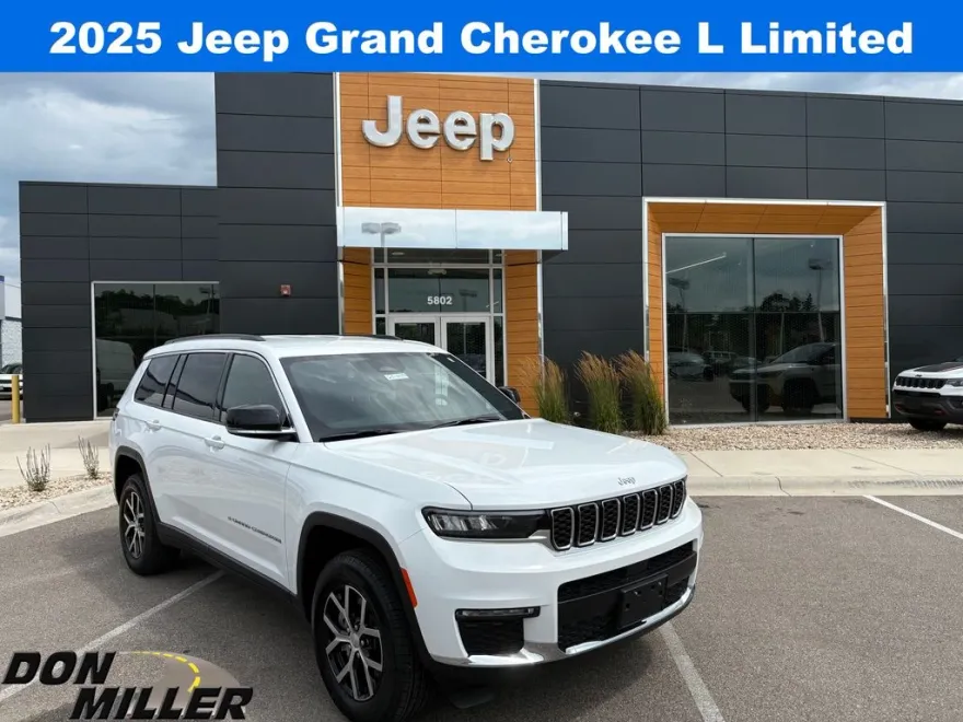 2025 Jeep Grand Cherokee Limited photo 1