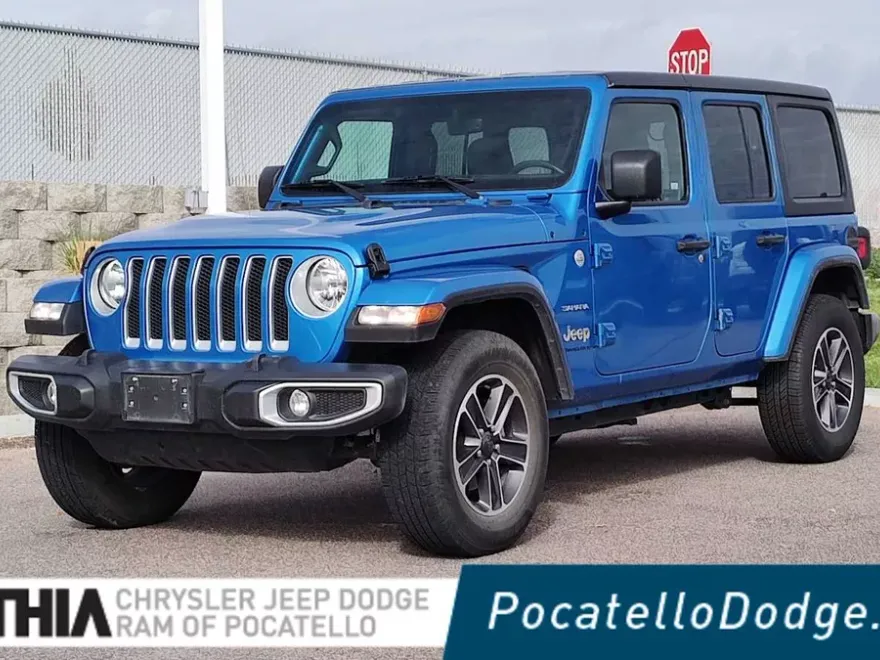 2023 Jeep Wrangler Sahara photo 1
