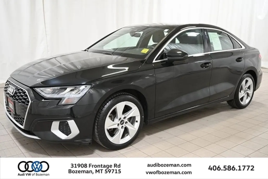 2022 Audi A3 40 Premium photo 1