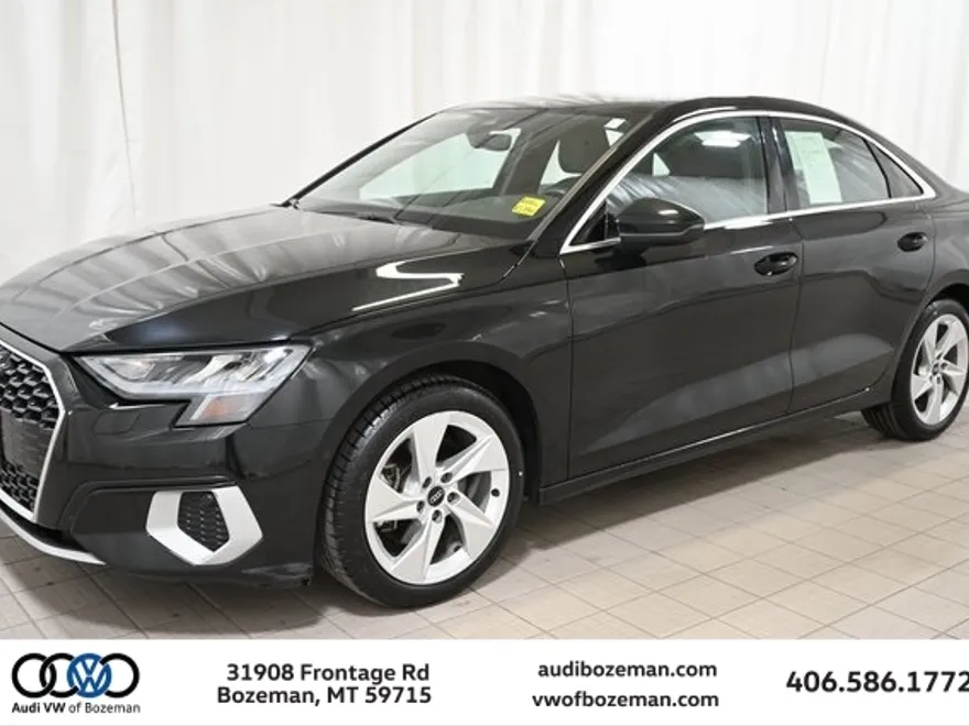 2022 Audi A3 40 Premium photo 1