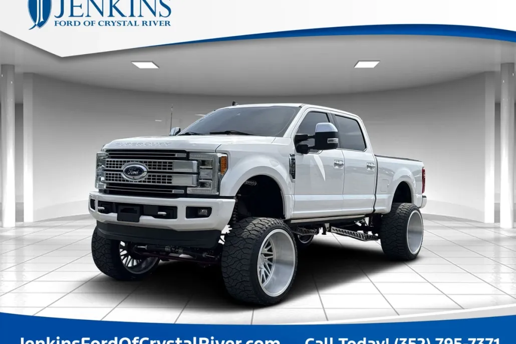 2019 Ford F-250 Platinum photo 1