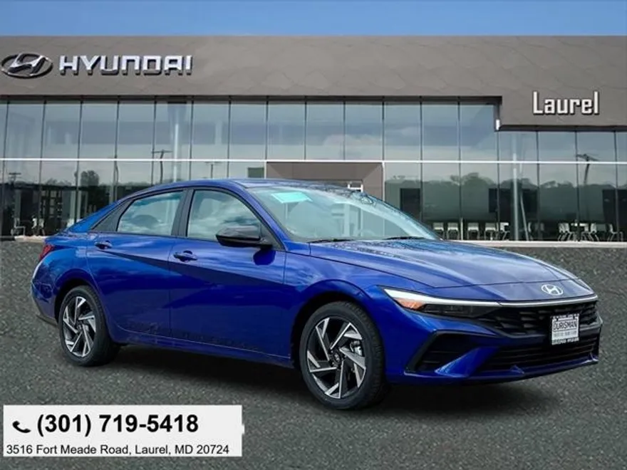 2025 Hyundai Elantra SEL Sport photo 1