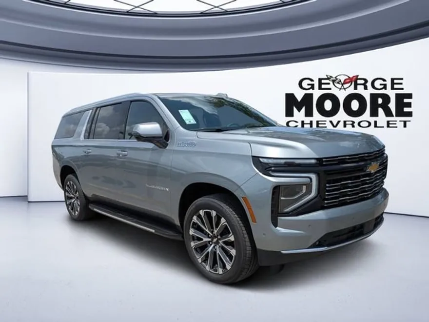 2025 Chevrolet Suburban High Country photo 1