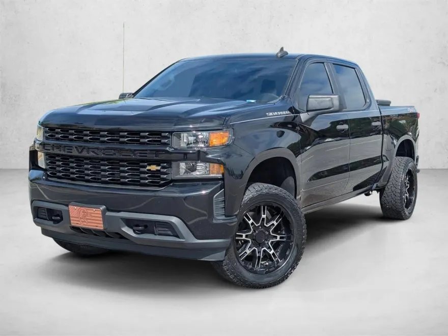 2021 Chevrolet Silverado 1500 Custom photo 1