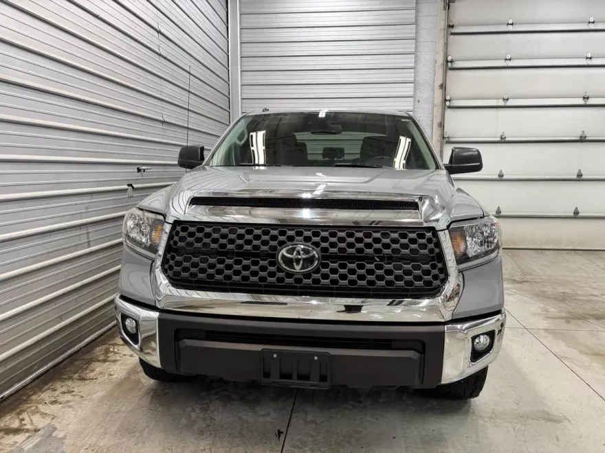 2019 Toyota Tundra SR5 Grade photo 1