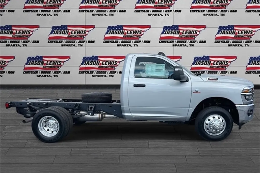 2026 Ram 3500 photo 1