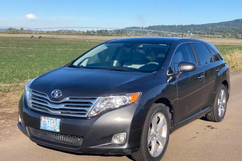 2009 Toyota Venza photo 1