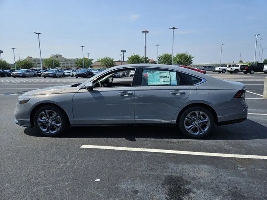 2025 Honda Accord Hybrid EX-L photo 1