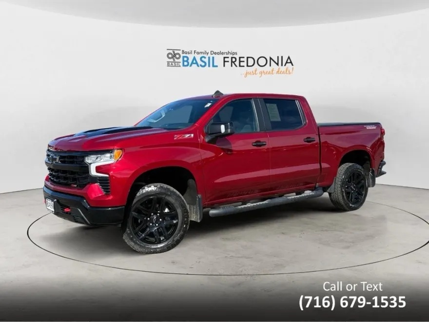2022 Chevrolet Silverado 1500 LT Trail Boss photo 1