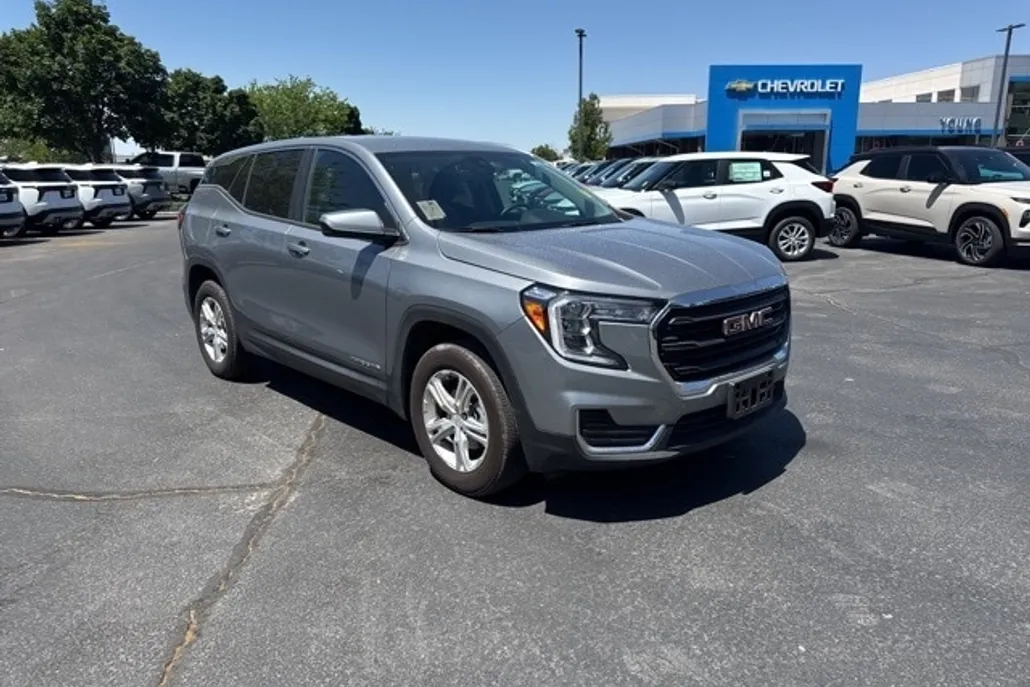 2024 Gmc Terrain SLE photo 1