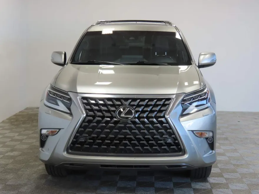 2023 Lexus GX 460 photo 1