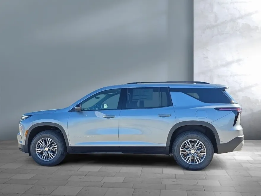 2026 Chevrolet Traverse photo 1