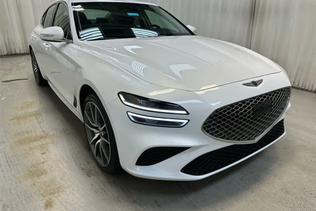 2025 Genesis G70 2.5T photo 1